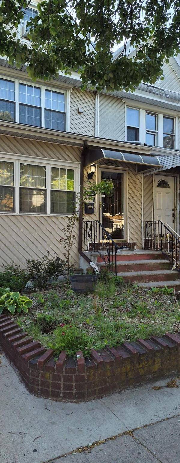 Maison 5 chambres à vendre à Ozone Park - New York - USA