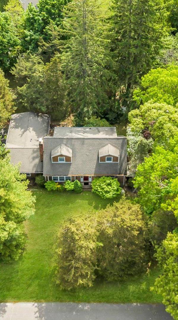 Casa com 5 Quartos à Venda em Stony Brook - Nova Iorque - EUA