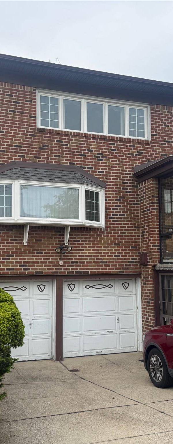 Casa de 6 Dormitorios en Venta en Bayside - Nueva York - EE. UU.