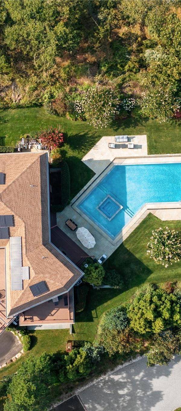 Casa de 6 Dormitorios en Venta en Hampton Bays - Nueva York - EE. UU.