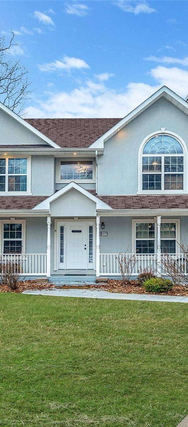 Casa de 6 Dormitorios en Venta en Huntington - Nueva York - EE. UU.