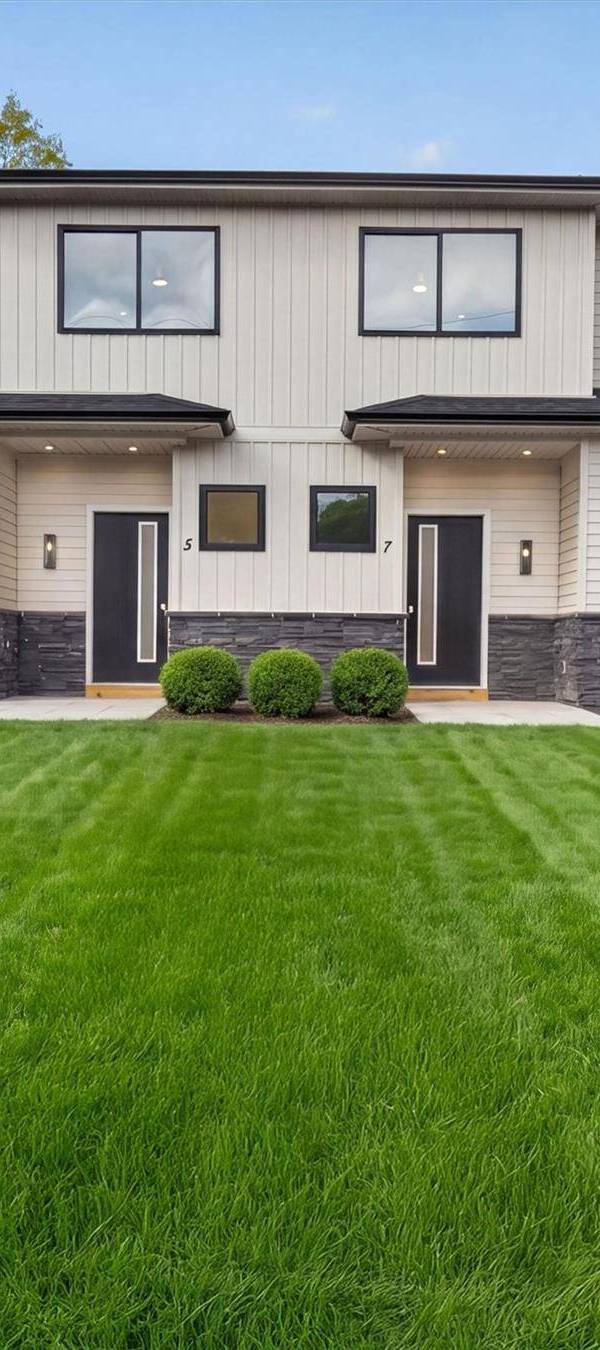 6 Bedroom Home for Sale in Middletown - New York - USA