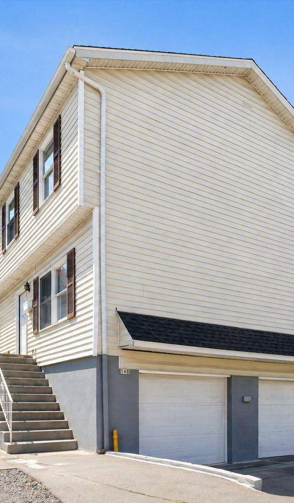 Casa com 6 Quartos à Venda em New Rochelle - Nova Iorque - EUA