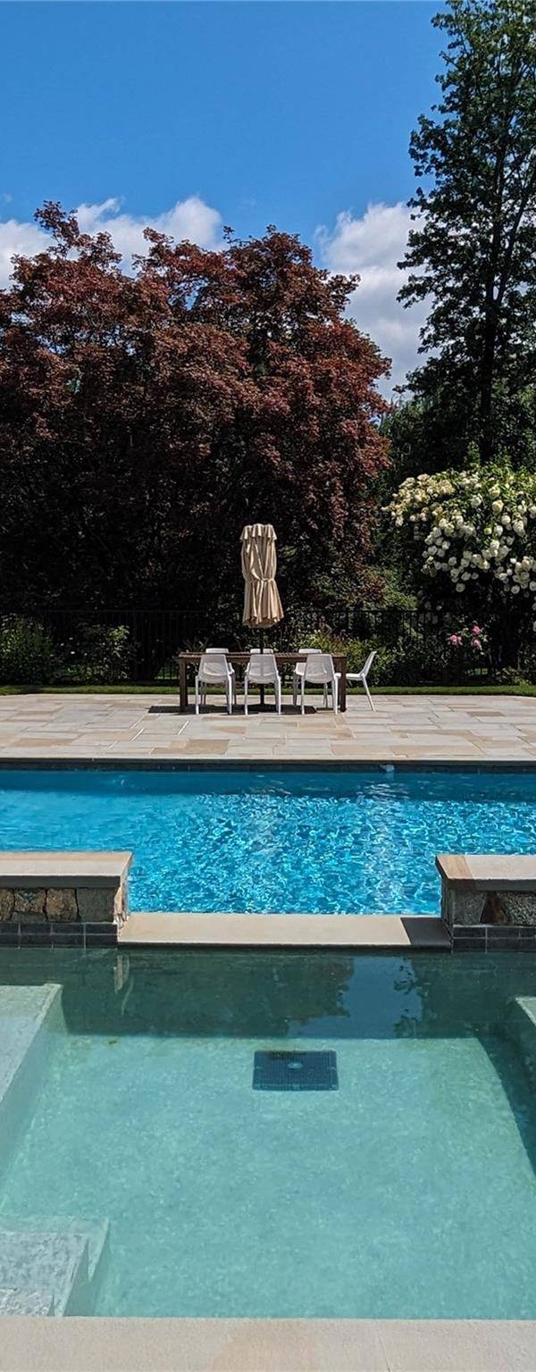 Casa de 6 Dormitorios en Venta en Purchase, Nueva York, EE. UU.