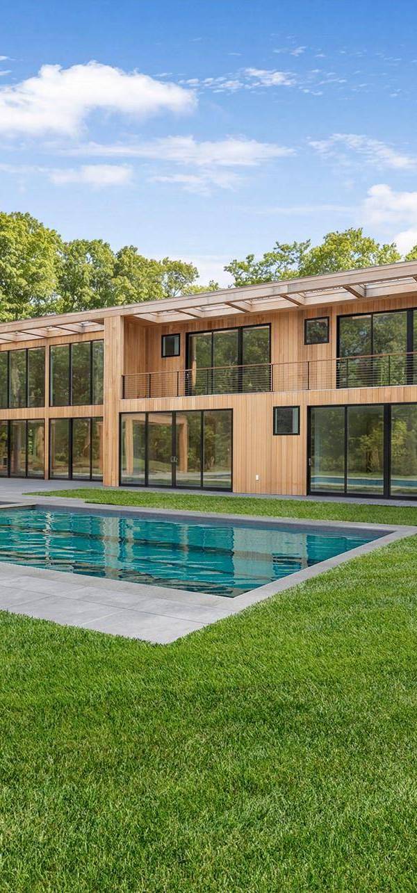 7 Bedroom Home for Sale in Amagansett - NY - USA