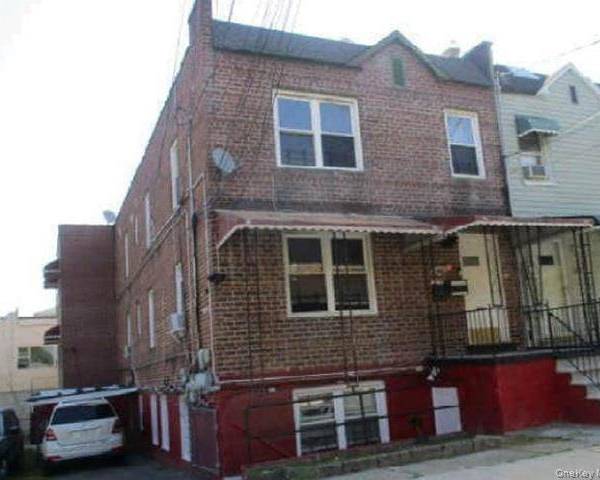 Casa de 7 Dormitorios en Venta en Bronx - Nueva York - EE. UU.