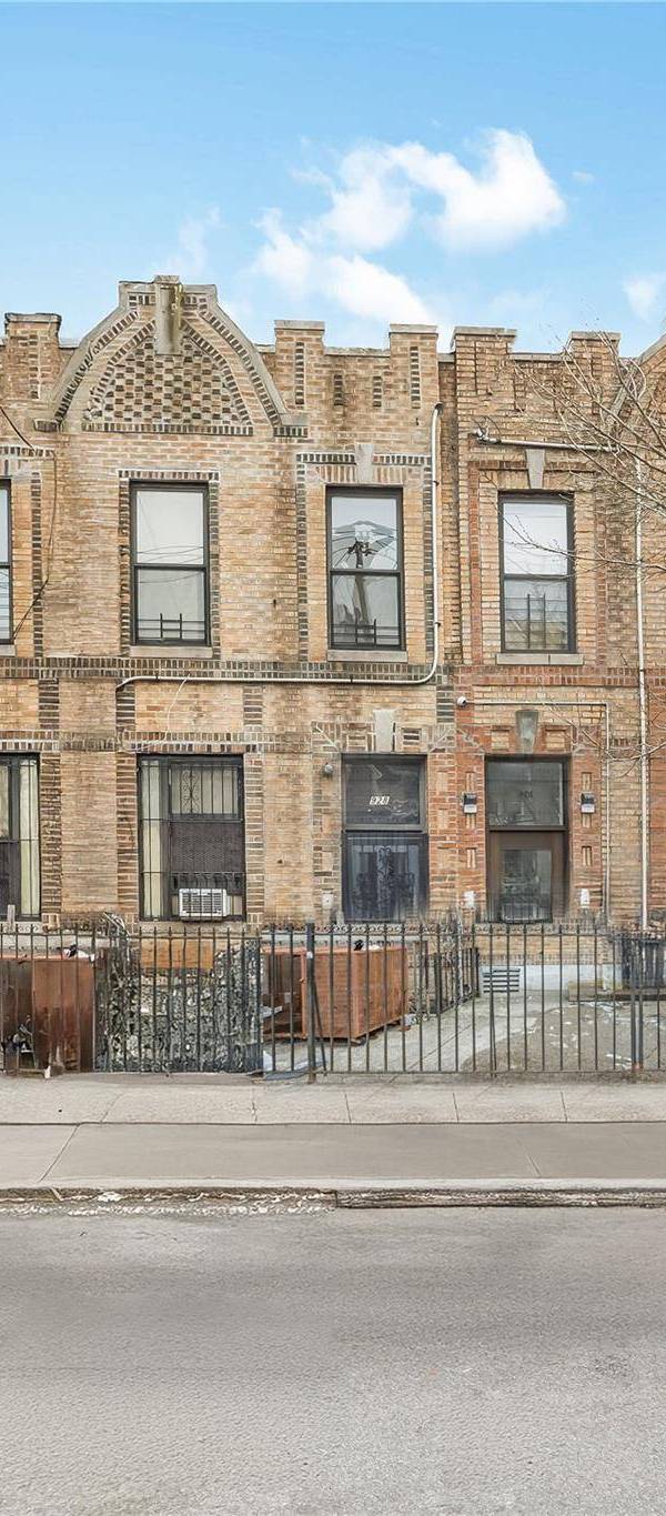 Casa de 7 Dormitorios en Venta en Brooklyn - Nueva York - EE. UU.