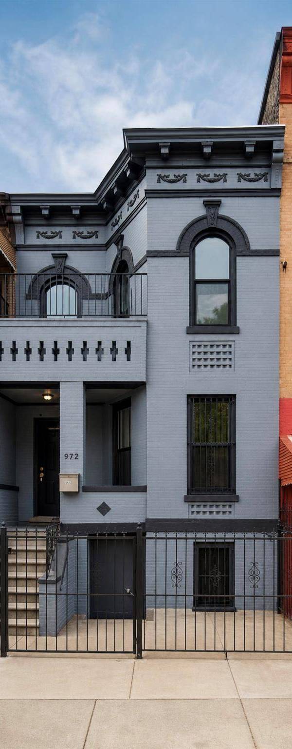 Casa de 7 Dormitorios en Venta en Brooklyn - Nueva York - EE. UU.