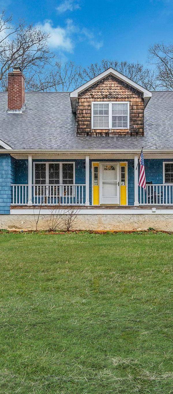 7 Bedroom Home for Sale in Miller Place - New York - USA