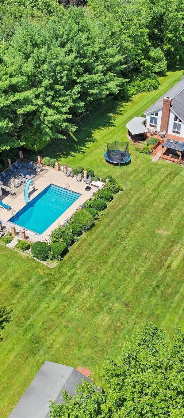 Casa de 7 Dormitorios en Venta en Monroe - Nueva York - EE. UU.