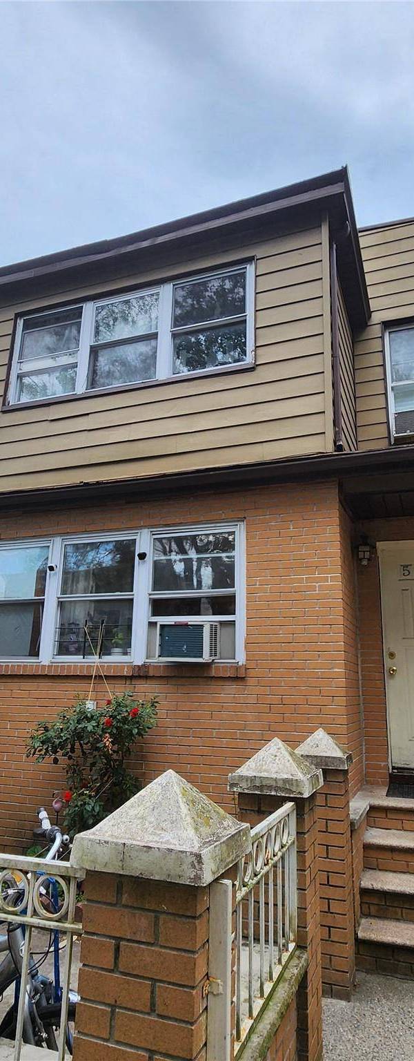 Casa de 8 Dormitorios en Venta en Brooklyn - Nueva York - EE. UU.