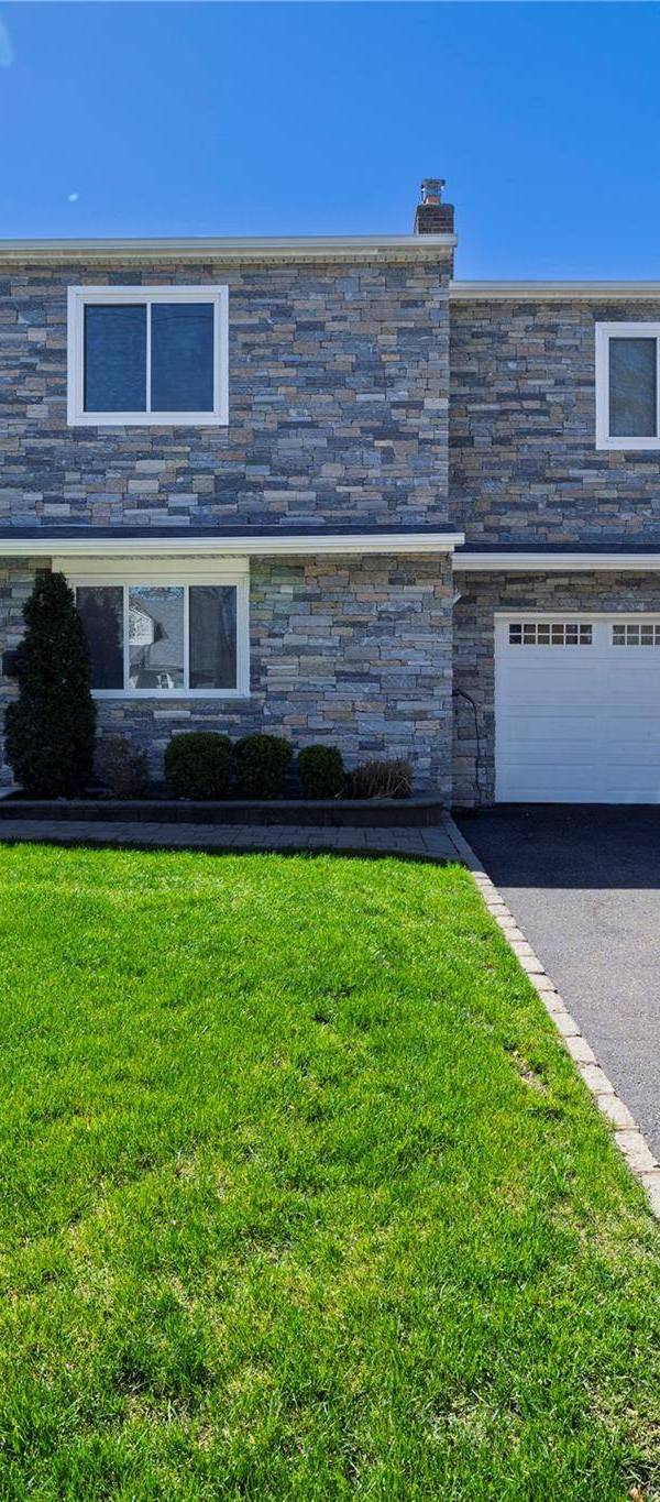 Maison 8 chambres à vendre à Massapequa - New York - USA
