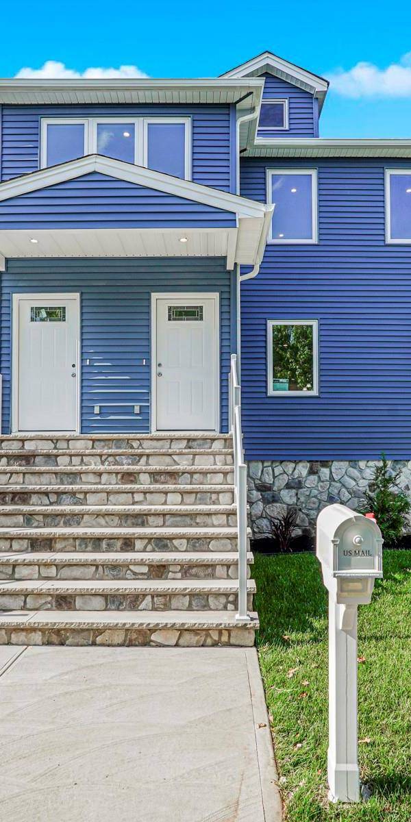 Home avec 8 chambres à vendre à Staten Island - New York - EUA
