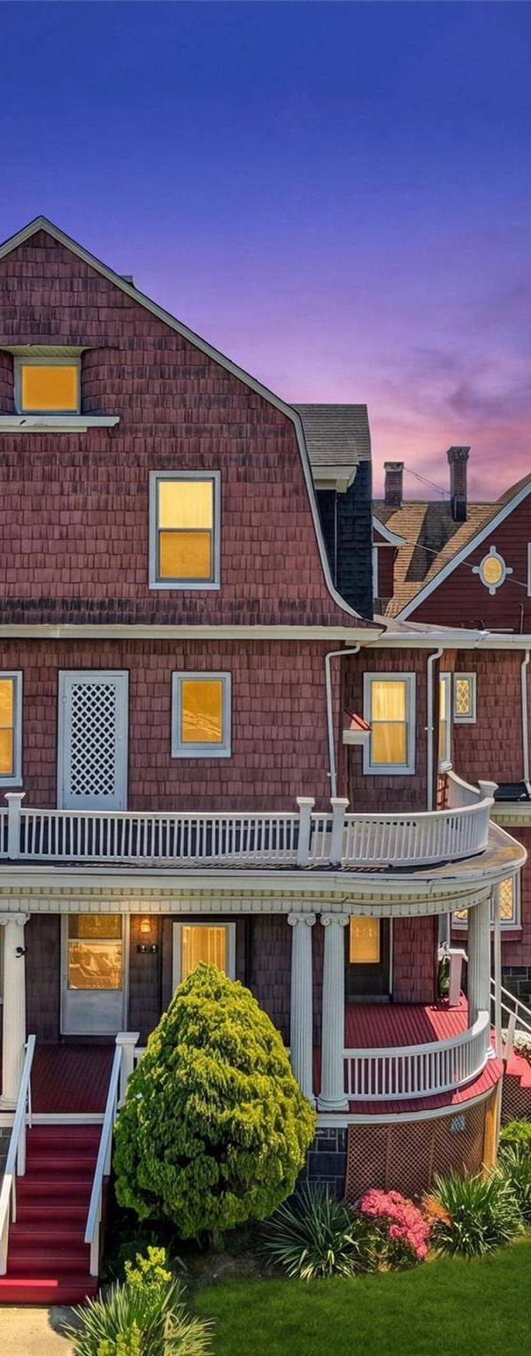 9 Bedroom Home for Sale in Yonkers - New York - USA