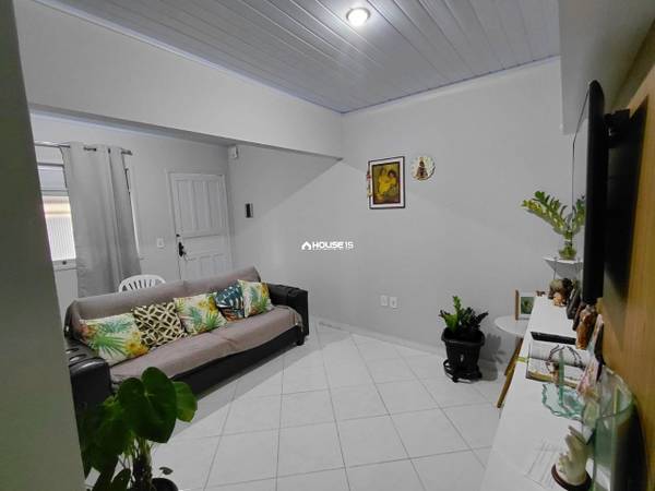 Casa de 2 Quartos à Venda em Ipiranga - Guarapari - Espírito Santo - Brasil