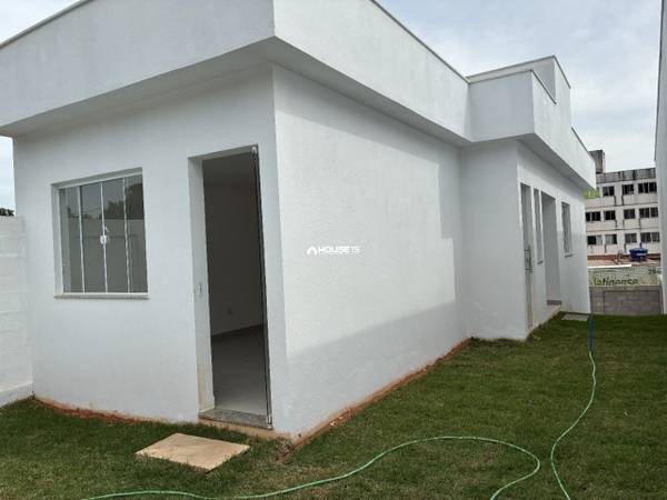 Casa de 2 Quartos à Venda em Nova Jerusalém - Anchieta - Espírito Santo - Brasil