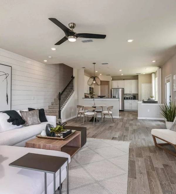 Casa de 3 Dormitórios à Venda em Kissimmee – FL