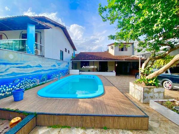 Casa de 3 Quartos à Venda em Itapebussu - Guarapari - Espírito Santo - Brasil