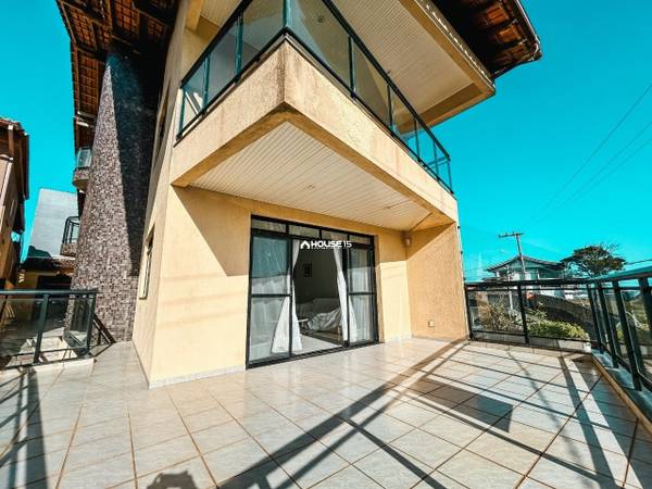 Casa de 3 Quartos à Venda na Enseada Azul - Guarapari - Espírito Santo - Brasil