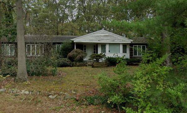 Casa de 4 Dormitórios à Venda em Melville – NY – EUA