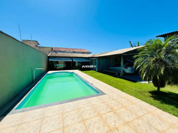 Casa de 4 Quartos à Venda em Nova Guarapari - Guarapari - Espírito Santo - Brasil