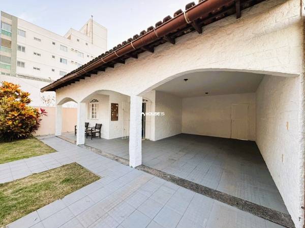 Casa de 4 Quartos à Venda na Enseada Azul - Guarapari - Espírito Santo - Brasil
