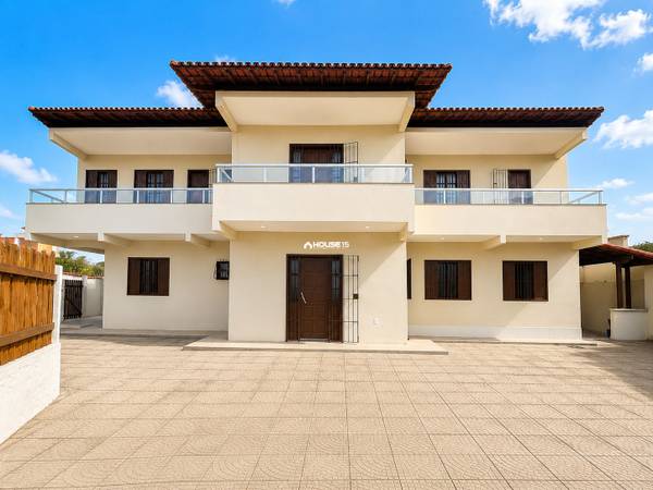 Casa de 5 Quartos à Venda em Meaípe - Guarapari - Espírito Santo - Brasil