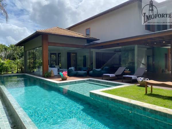 Casa em Condomínio com 5 Suítes à Venda em Praia do Forte – Mata de São João – Bahia – Brasil