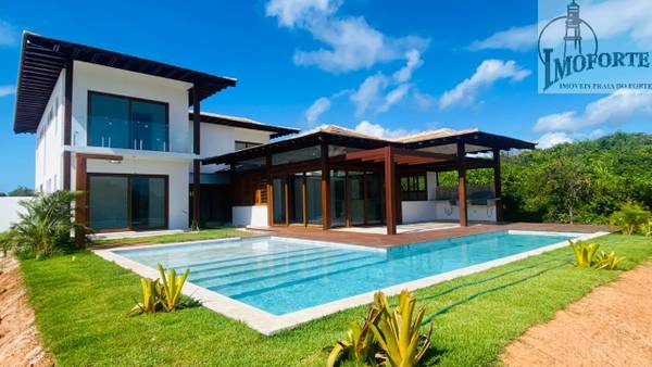 Casa em Condomínio com 6 Suítes à Venda em Praia do Forte – Mata de São João – Bahia – Brasil