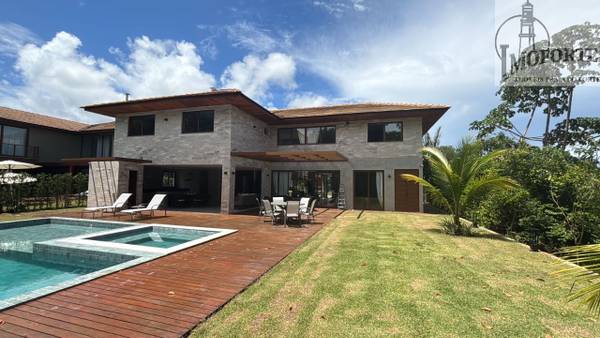 Casa em Condomínio com 6 Suítes à Venda em Praia do Forte – Mata de São João – Bahia – Brasil