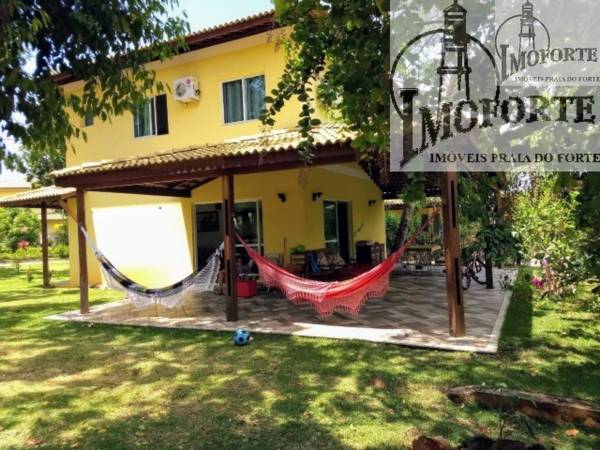 Casa em Condomínio de 3 Quartos à Venda em Açu da Torre – Mata de São João – BA