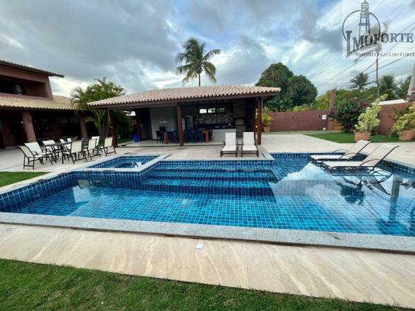 Casa em Condomínio de 7 Quartos à Venda em Itacimirim – Camaçari – BA