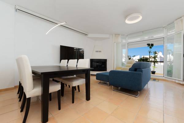 Maison Mitoyenne de 3 Chambres à Vendre à Benalmádena, Costa del Sol