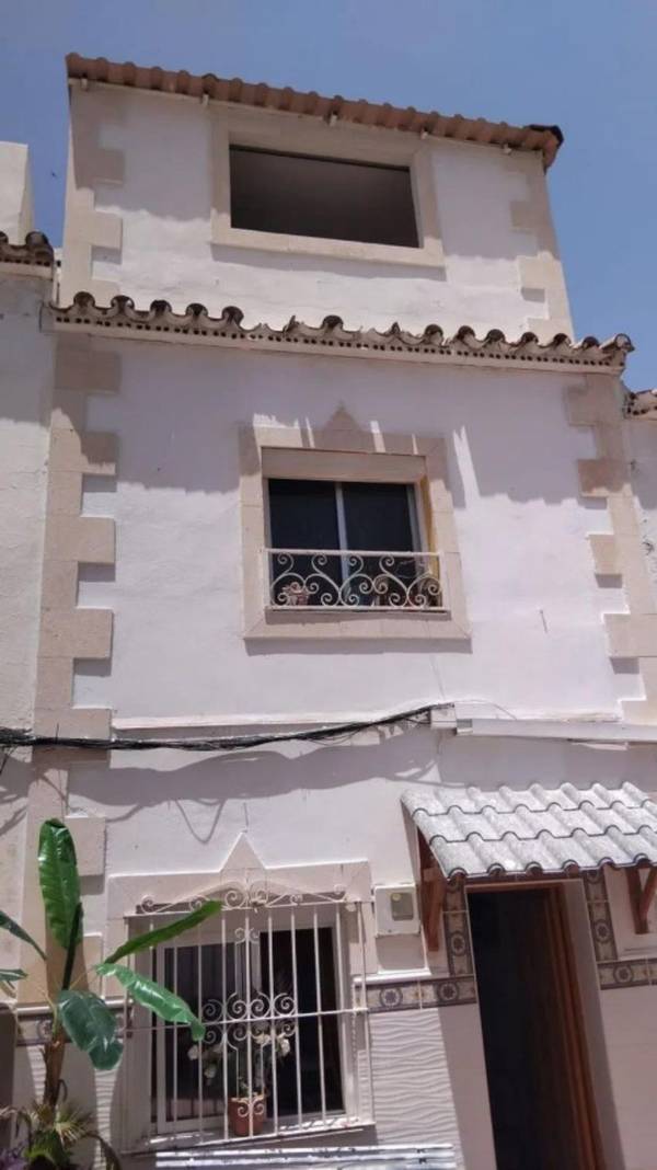 5-Bedroom Townhouse for Sale in Estepona, Costa del Sol
