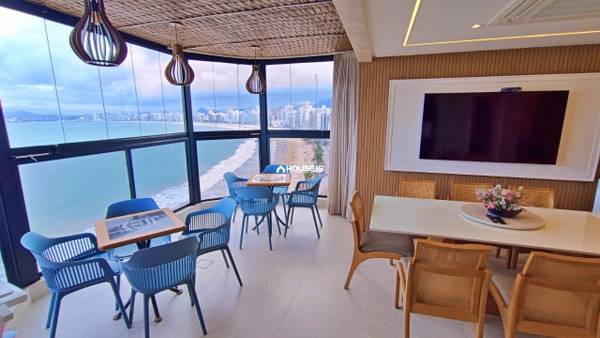 Cobertura de 6 Quartos à Venda na Praia do Morro - Guarapari - Espírito Santo - Brasil