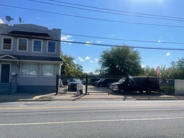 Imóvel à Venda em Elmont - Nova Iorque - EUA