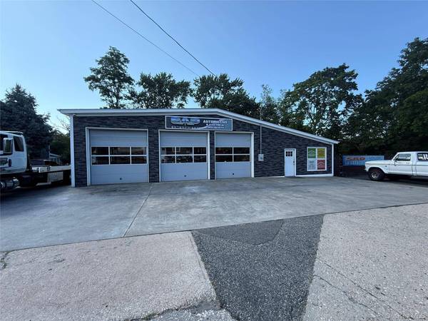 Imóvel Comercial à Venda em Riverhead - Nova Iorque - EUA