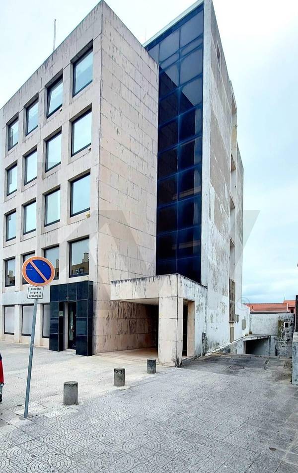 Loja à Venda em Matosinhos - Porto - Portugal