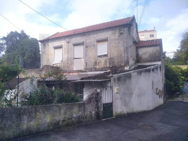 Moradia T2 à Venda em Agualva-Cacém - Lisboa - Portugal