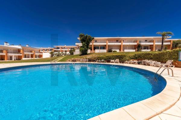 Moradia T2 à Venda em Albufeira - Algarve - Portugal
