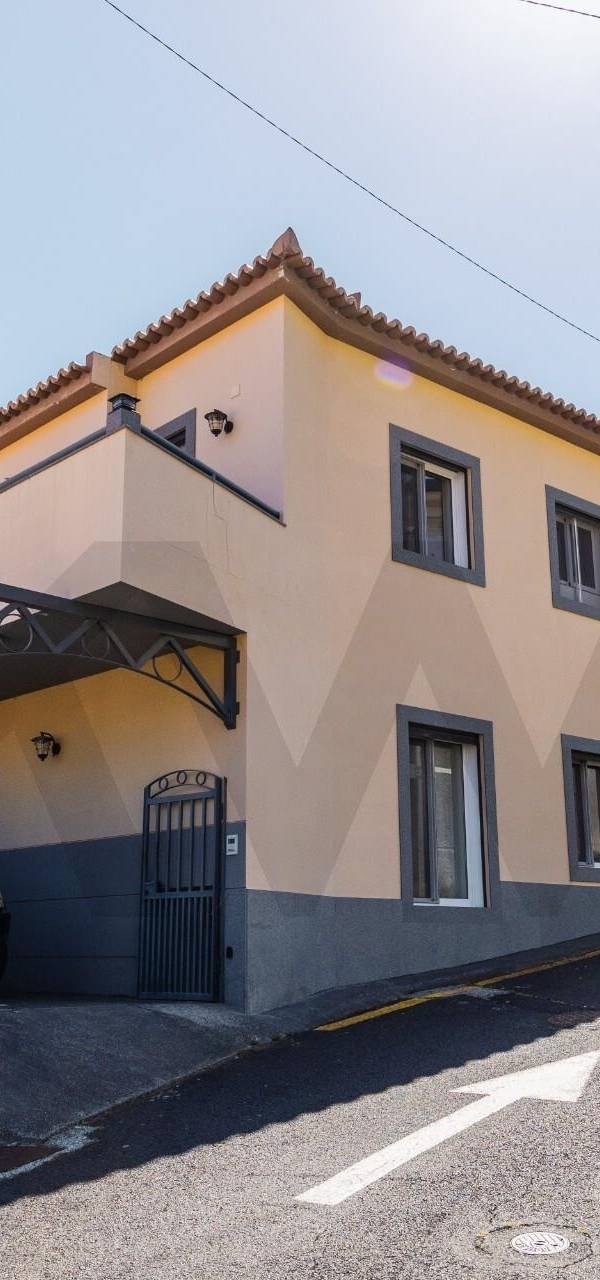 Moradia T2 à Venda em Funchal - Ilha Da Madeira - Portugal
