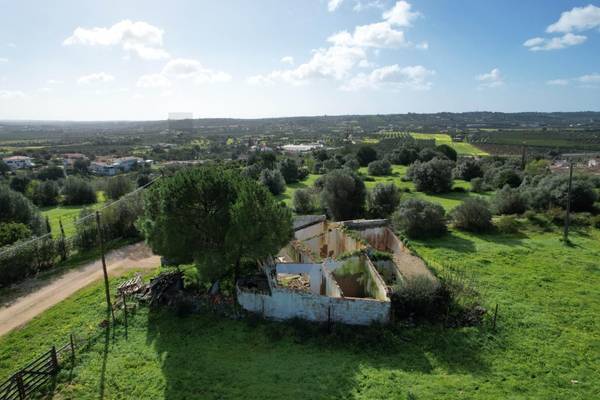 Moradia T2 à Venda em Silves - Algarve - Portugal