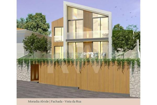Moradia T2 na Planta à Venda em Alcabideche - Lisboa - Portugal