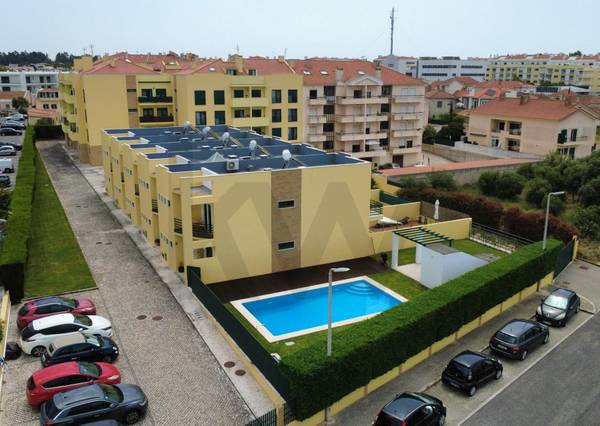 Moradia T3 à Venda em Alcabideche - Lisboa - Portugal