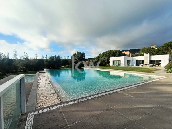 Moradia T3 à Venda em Alcabideche - Lisboa - Portugal