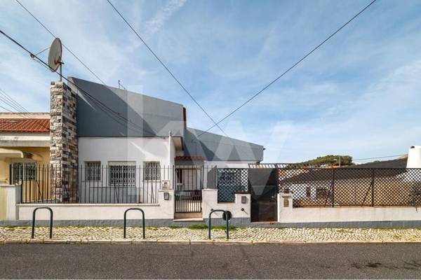 Moradia T3 à Venda em Cascais - Lisboa - Portugal