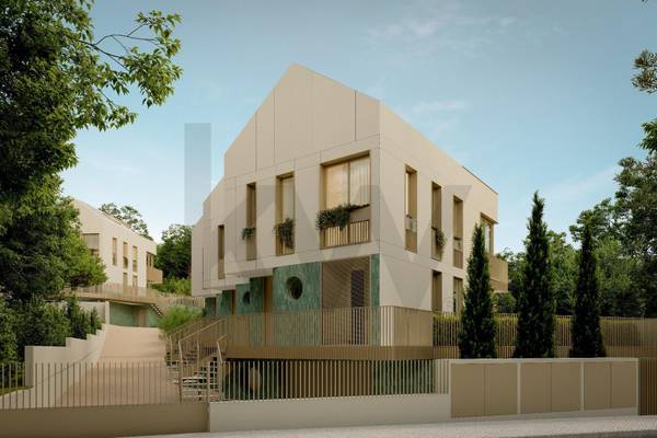 Moradia T3 à Venda em Estoril - Lisboa - Portugal