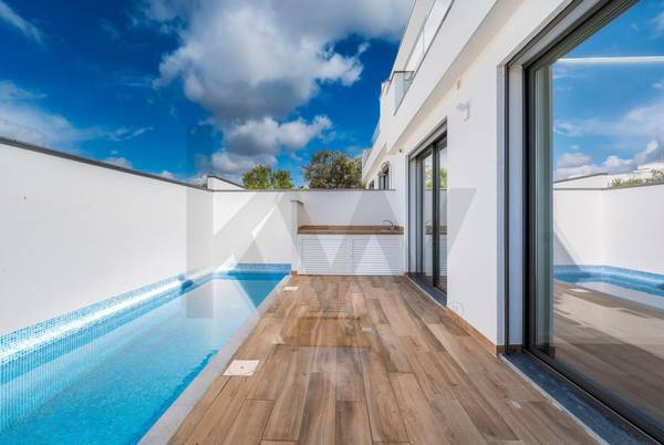 Moradia T3 à Venda em Olhão - Algarve - Portugal
