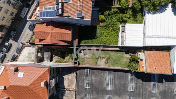 Maison T3 à Vendre à Porto, Portugal