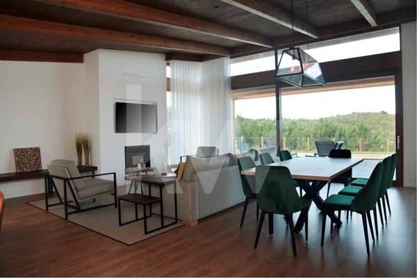 Off-Plan 3 Bedroom House for Sale in Vau - Leiria - Portugal